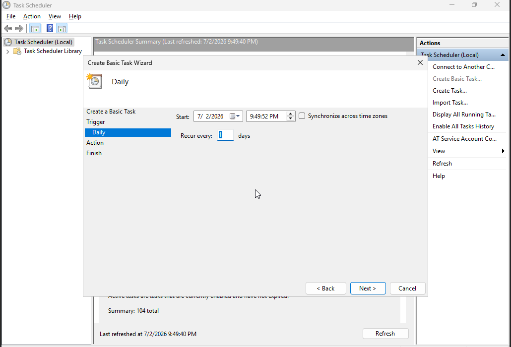 Windows VPS Create Basic Task wizard showing the daily schedule settings